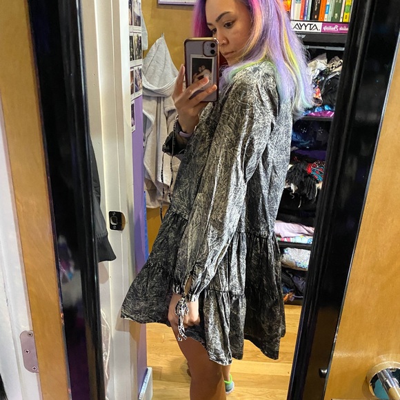 Acid Wash Tiered Babydoll Dress - Picture 3 of 5